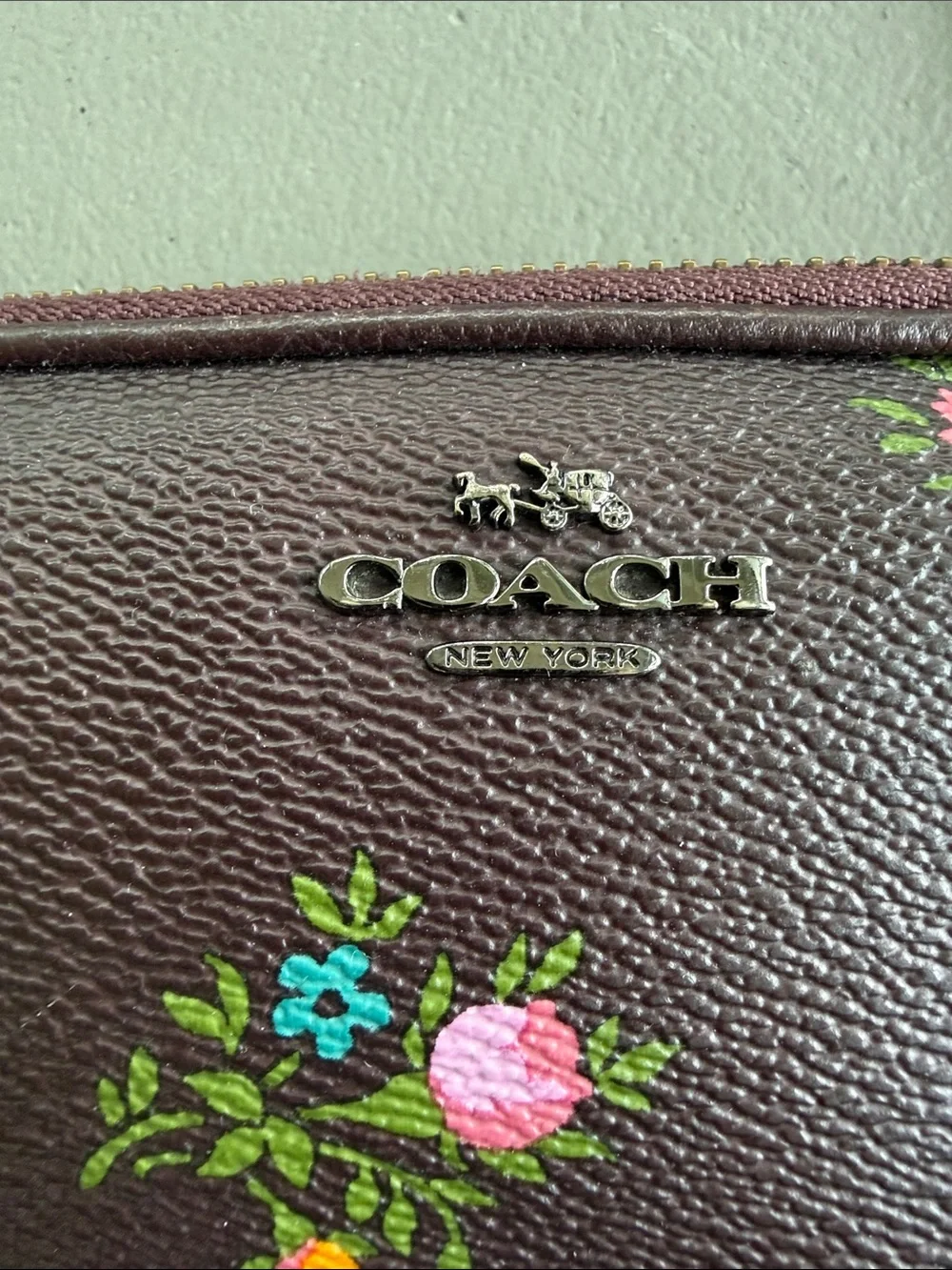 Coach compact crossbody
